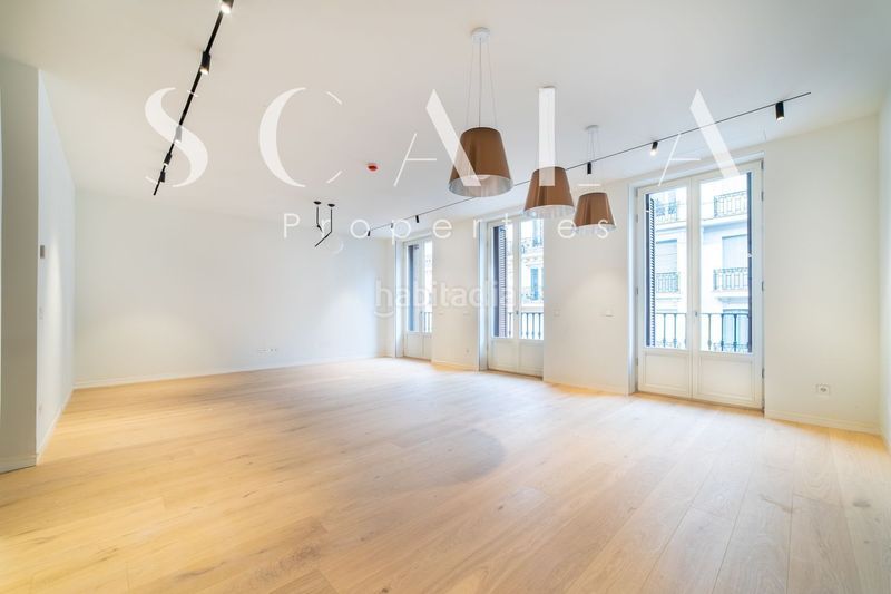 Foto aff24880-2735-46d4-bb15-f61cb33ff8d6. Rent flat with heating in Recoletos Madrid