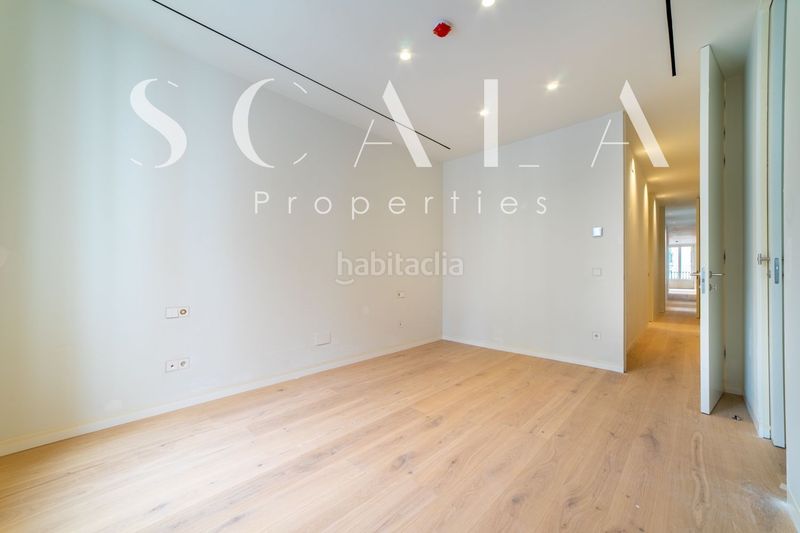 Foto fa96533a-0c5b-4603-bb56-93b1e41f0482. Rent flat with heating in Recoletos Madrid