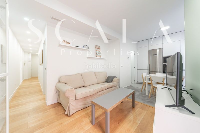 Foto 08758ea9-090f-4252-bbb9-5b963b4dfbf3. Rent flat with heating in Lista Madrid