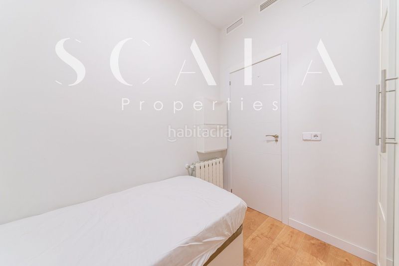 Foto befe705b-e522-497c-ad13-2b580e3e4d28. Rent flat with heating in Lista Madrid