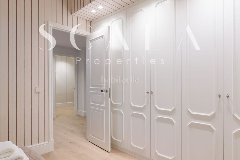Foto 50ecaa43-2f60-4be5-a771-209f792d2769. Rent duplex with heating in Almagro Madrid