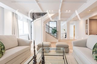 Rent Duplex  Monte esquinza. En madrid