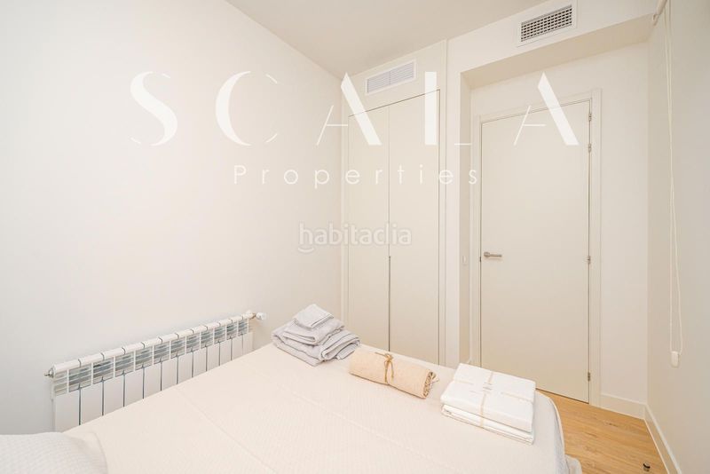 Foto c76b7c81-eafa-4b0f-9772-0a2c9c478f06. Rent flat with heating in Embajadores-Lavapiés Madrid