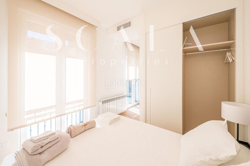 Foto f510fc62-d4ac-450f-89ff-d1b9763b230b. Rent flat with heating in Embajadores-Lavapiés Madrid