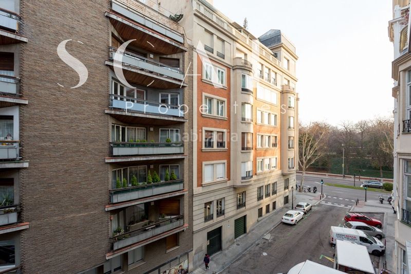 Foto 889f2d8e-24f9-4913-b5d2-40a2cd98cd54. Rent flat with heating in Jerónimos Madrid