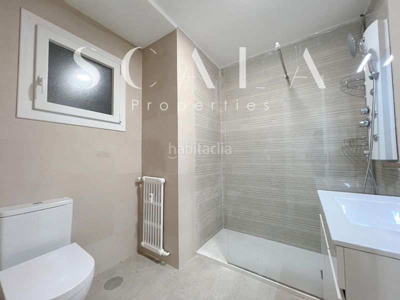 Foto 59c6ca04-8b28-4f6c-b451-3eb9268acc45. Rent flat with heating parking in Almenara-Ventilla Madrid