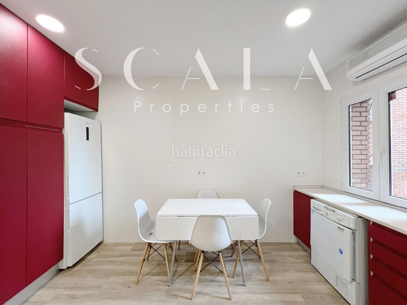 Foto dfdf47b1-366a-4e4a-a0e0-49b919b52e04. Rent flat with heating parking in Almenara-Ventilla Madrid