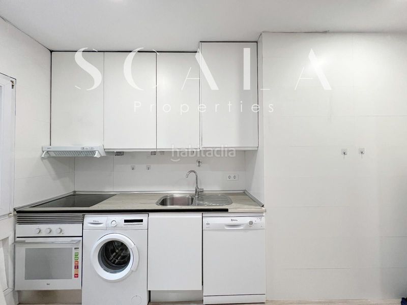 Foto e0c3dbc3-6398-4422-a5f6-a0b1254d158a. Rent flat with heating parking in Almenara-Ventilla Madrid