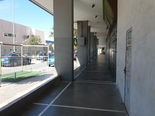 Local Comercial en Angustias - Chana - Encina