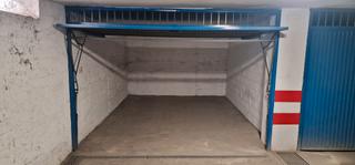 Miete Autoparkplatz in Maracena. Cochera cerrada en alquiler en maracena