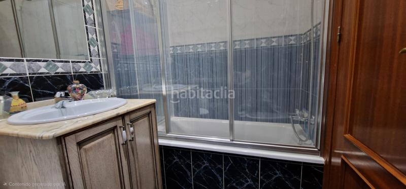 Foto 0b7dcc56-b7cc-458e-88cc-9eadecf79fe4. Casa con camino riscaldamento parcheggio piscina in Cájar