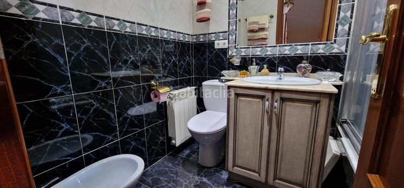 Foto 9474eeeb-4b40-4a90-bbbf-9b0c324874fc. Casa con camino riscaldamento parcheggio piscina in Cájar