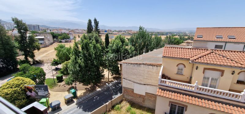 Foto a96d3f95-5838-481e-9898-ad6b46f7fd7f. Àtic amb aparcament a Maracena