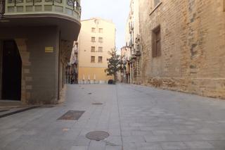 Oficina  Carrer de la rosa. -vendo vivienda obra nueva en carrer de la merce - tortosa
