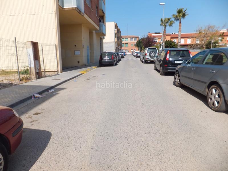 Foto 0d87f0aa-f427-4a3a-afa2-e235e319dbf3. Aparcament cotxe a carrer de la mercè rodoreda 11 a Riudoms