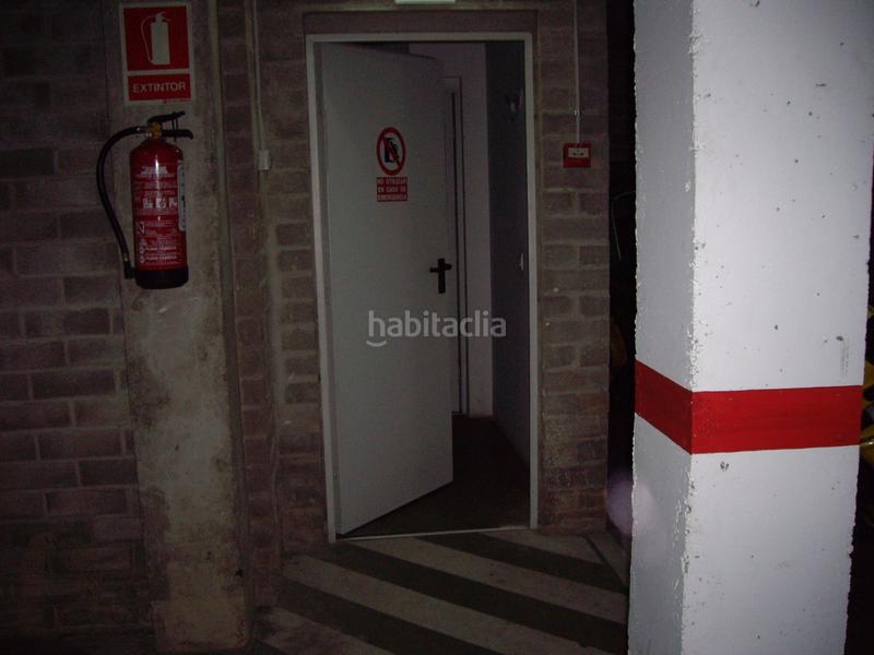 Foto 3ca4573a-05f8-4bb8-b0a3-5793e9a297c3. Aparcament cotxe a carrer de la mercè rodoreda 11 a Riudoms