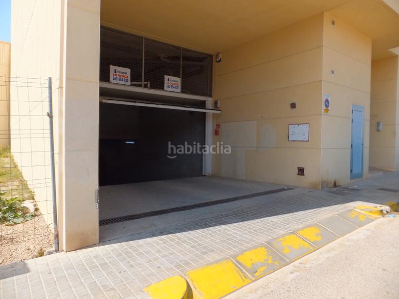 Foto 60002923-009b-4ce8-a692-e5269f7de415. Aparcament cotxe a carrer de la mercè rodoreda 11 a Riudoms