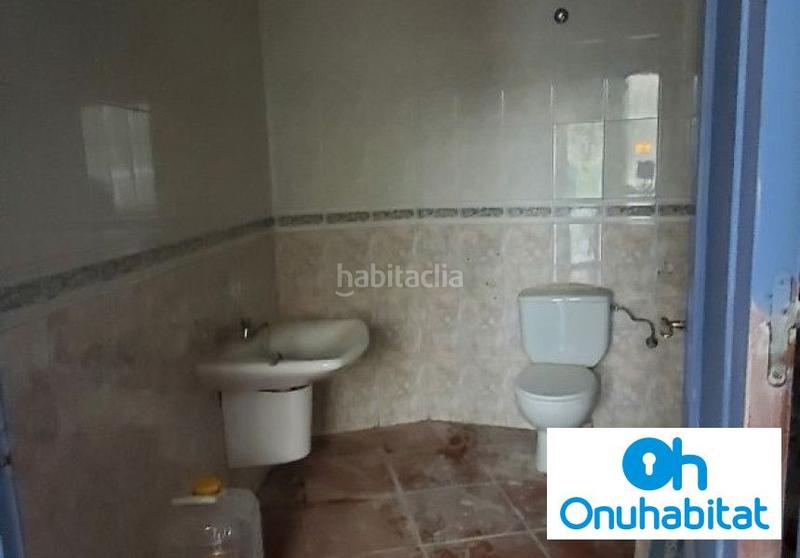Foto 2bedcb44-51f3-44ff-bc95-5f77c91a8642. Piso local comercial en El Conquero Huelva