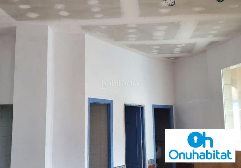 Foto 3dfd8ada-9512-4b29-9697-525344fc6e5c. Piso local comercial en El Conquero Huelva