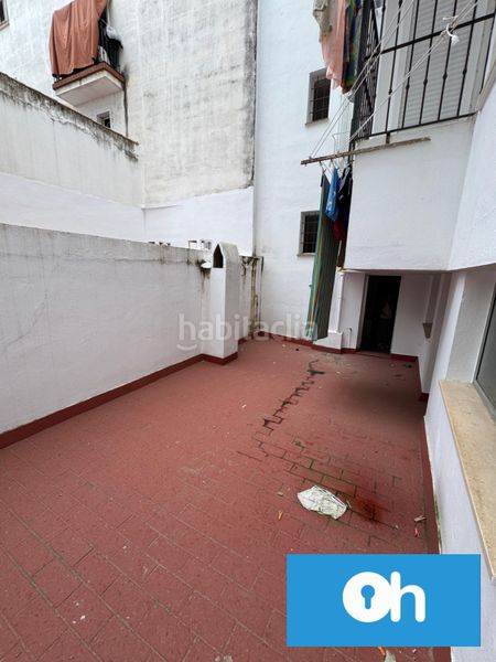Foto 52711473-2376-42ab-ad5c-3fdd34c5854d. Local comercial a Centro Huelva