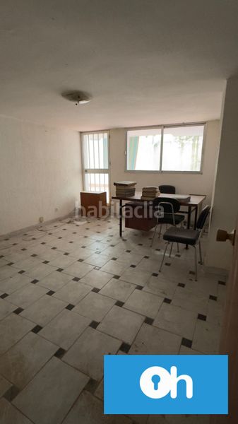 Foto ab4d5098-cf9e-41dd-8c04-0e7552a19b8a. Local comercial a Centro Huelva