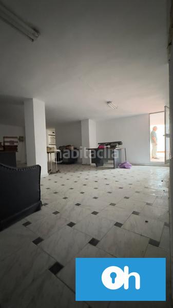 Foto b20db175-2df4-4557-b9fb-f765cc1ee4cd. Local comercial local a la venta en vázquez limón en Huelva