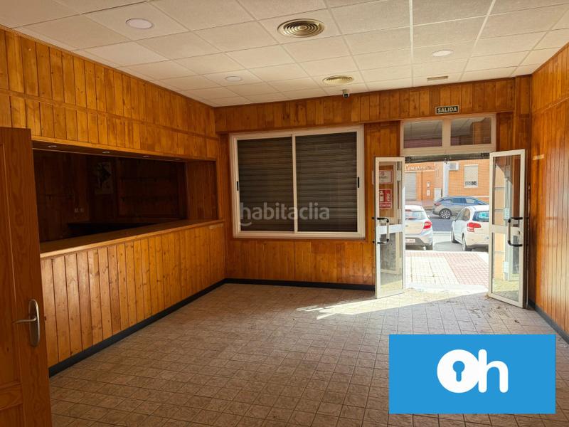 Foto 15c63958-c43c-4182-b23d-9460409dde96. Business premise in Nuevo Parque - Los Rosales - Tráfico Pesado Huelva