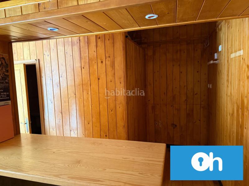 Foto 6c8028f5-670a-4b1e-a0a0-300a8a7d436a. Business premise in Nuevo Parque - Los Rosales - Tráfico Pesado Huelva