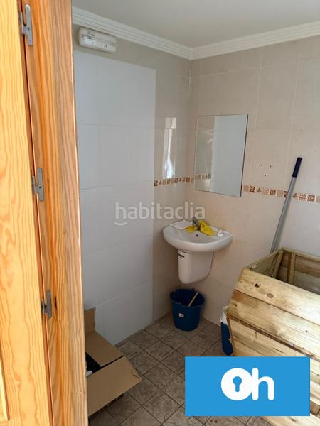 Foto 75483eab-6bc4-401c-b46a-579c93822a97. Business premise in Nuevo Parque - Los Rosales - Tráfico Pesado Huelva