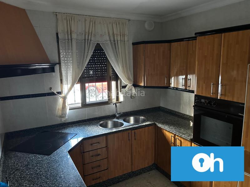 Foto a19705ca-66f2-4f2c-aac7-944c6180f629. Chalet casa a la venta en Fuentepiñas, en Fuentepiña Huelva