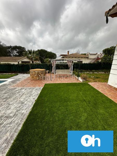 Foto 0852a727-03a2-4d60-9e7d-e8c1315f9a83. Casa adosada chalet independiente en la dehesa, en Aljaraque