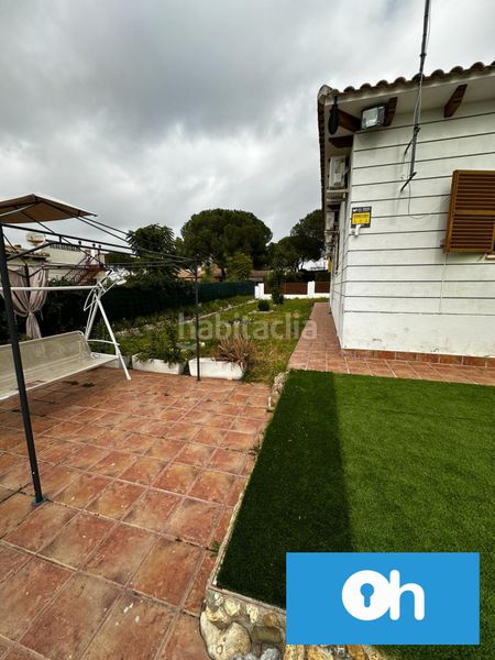 Foto 33f22b20-d400-4ad4-90d4-00b35f63d0b3. Casa adossada a calle ciprés 8 a Dehesa - Monacilla Aljaraque
