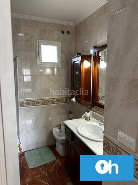 Foto c2896e0b-8fbe-4db6-8a1e-9ff7eab4b80c. Casa adossada a calle ciprés 8 a Dehesa - Monacilla Aljaraque