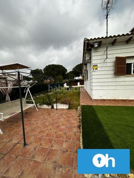 Foto d76dd784-47f1-458d-b2df-bef94a580949. Casa adossada a calle ciprés 8 a Dehesa - Monacilla Aljaraque