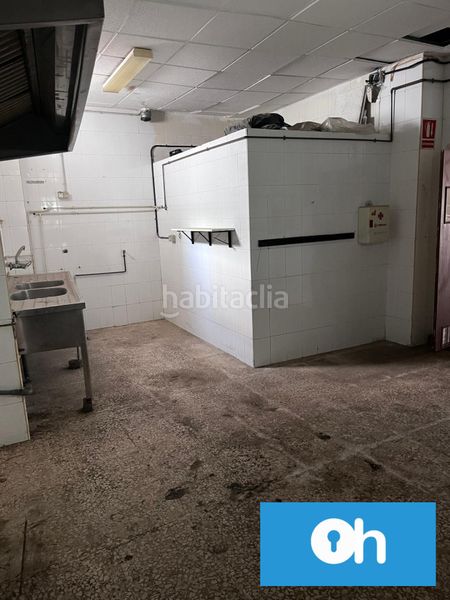 Foto b163d304-0b32-4314-b41a-7b8d8a202a21. Local comercial a Centro Huelva