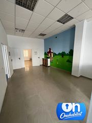 Pis a Bollullos Par del Condado. Local en venta en bollullos par del condado