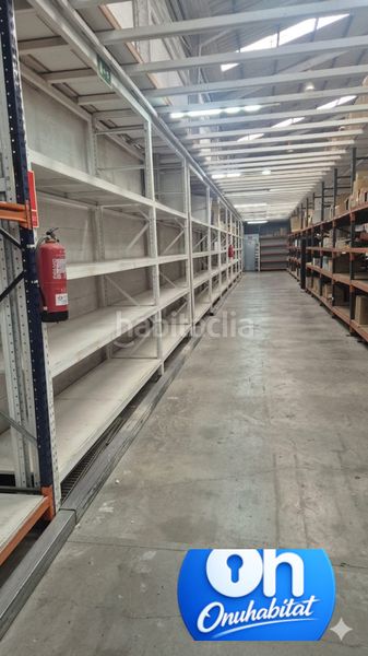 Foto 1847c1ae-b0c2-4342-892b-e5b21ece353f. Lloguer nau industrial a Nuevo Parque - Los Rosales - Tráfico Pesado Huelva