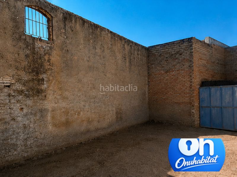 Foto f564091d-f25f-47da-b1c8-975e353d87e9. Nau industrial a Barri de les Corts Barcelona