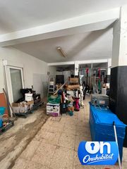 Locale commerciale in La Orden