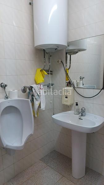 Foto 7adda610-e097-450c-8847-3c29d810b2c8. Location bureau avec parking dans Lavadores Vigo