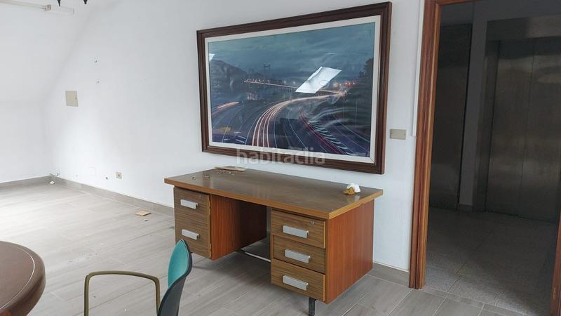 Foto 6b83107c-c87b-4be8-a42f-1700a0a4cc33. Rent office space with parking in Lavadores Vigo