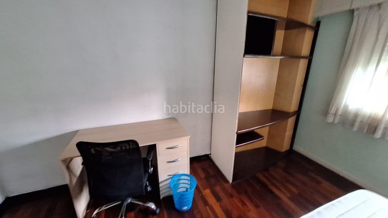 Foto 61b73648-e411-41df-b7fe-b0e8c9ebb040. Location appartement dans rúa vázquez varela 17 dans Vigo