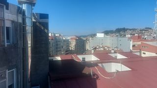 Miete Dachwohnung in Rúa de pizarro 58. Atico dos dormitorios centrico para pareja y 1 hijo. rua pizarro