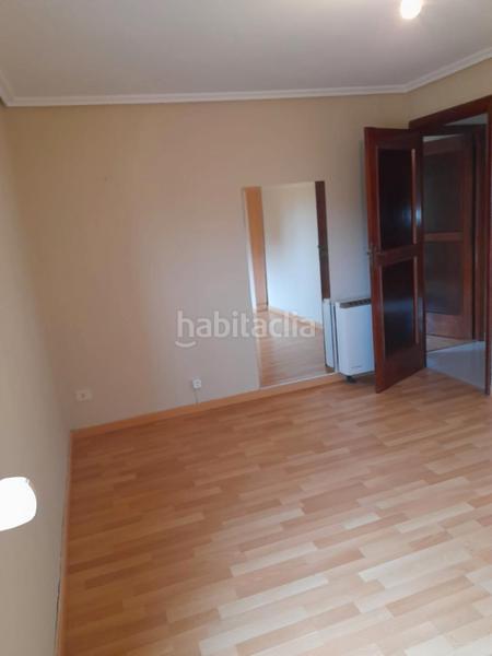 Foto bf2db72e-1405-463e-bc5a-a69d544a2005. Appartamento con riscaldamento in Teis Vigo