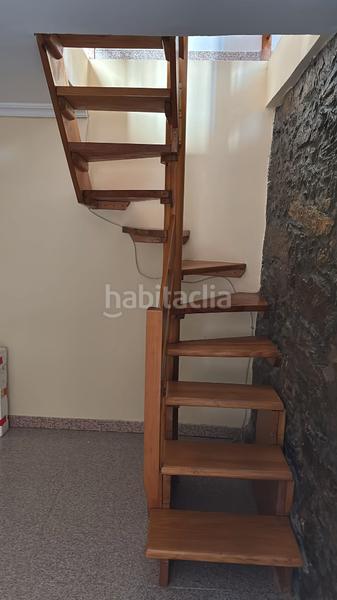 Foto 0bc0e839-474a-4c15-ad17-2efc526fadc7. Casa a rúa milladas 42 a Lavadores Vigo