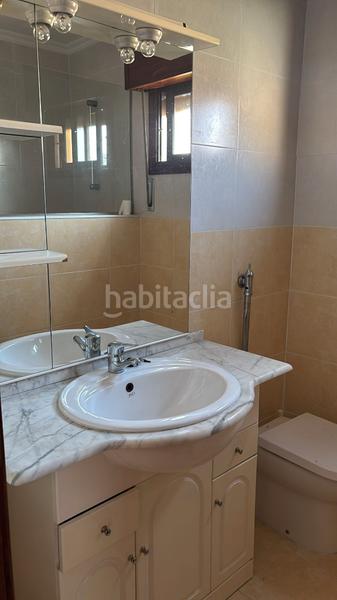 Foto 9b3873e9-3444-4035-91bb-7993a64ebc52. Casa a rúa milladas 42 a Lavadores Vigo