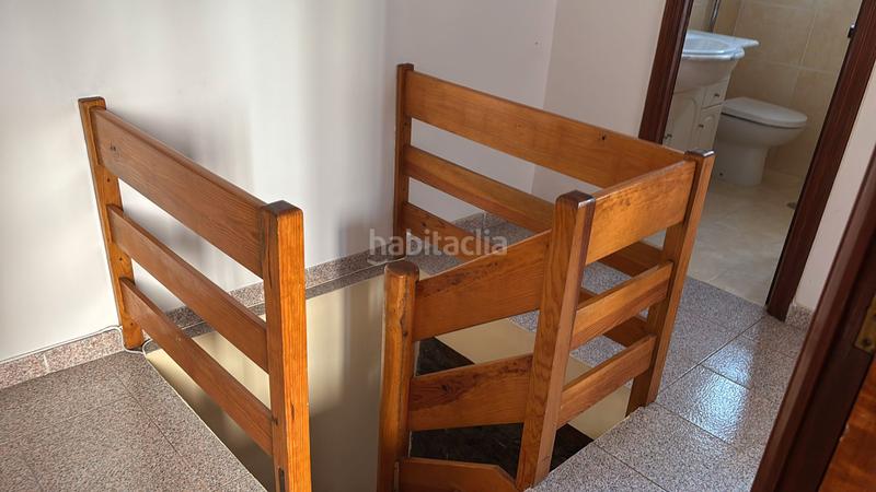 Foto b85d5829-c280-43c4-a0c8-48a2f0ea19c5. Casa a rúa milladas 42 a Lavadores Vigo