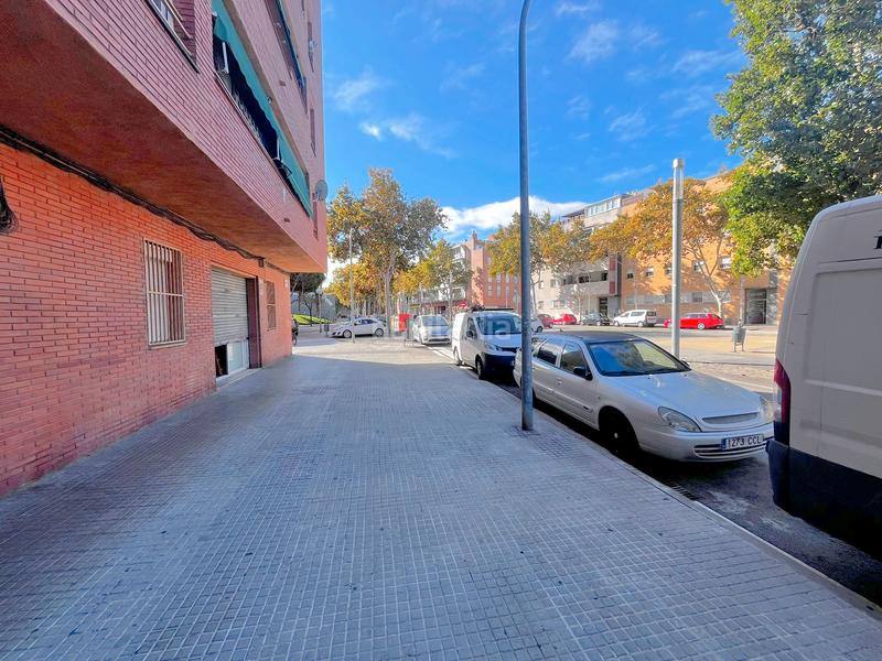 Foto 78a221fb-e637-4027-8599-fa22a72ba892. Local comercial a Sagnier-Plaça de Catalunya Prat de Llobregat (El)