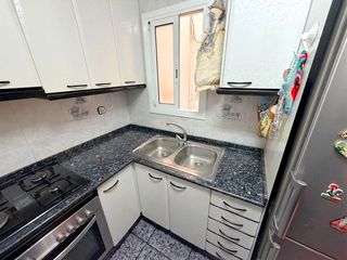 Pis  Carrer del maresme. Fantástica vivienda de 3 dormitorios dobles