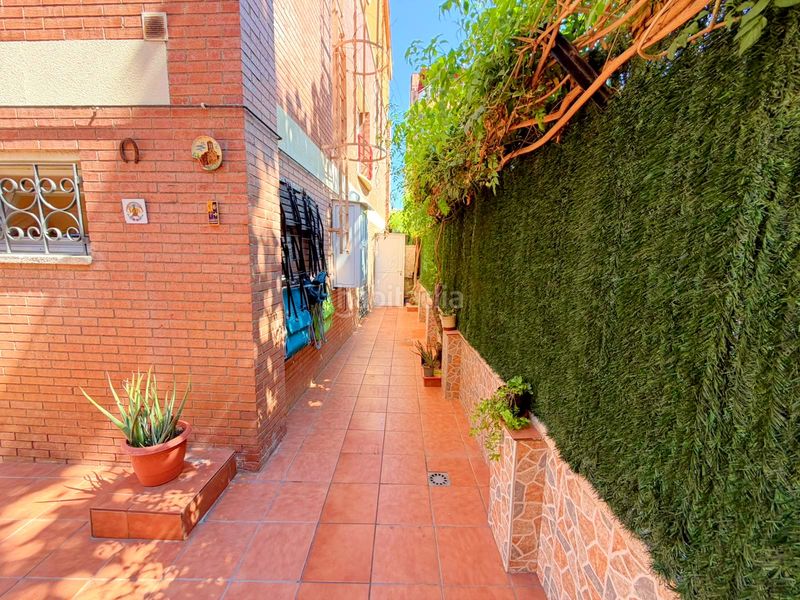 Foto 071da3d8-cb5b-4f5d-9a89-cb1d03fa1125. Casa in Sagnier-Plaça de Catalunya Prat de Llobregat (El)